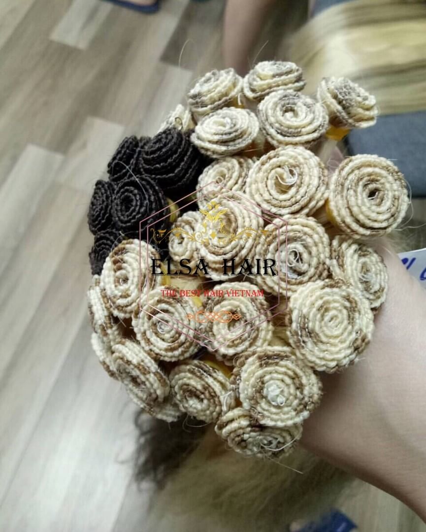 Hand Tied Weft 4 Hand Tied Weft - Image 4