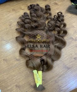 The Best Wavy Hair Extensions 11