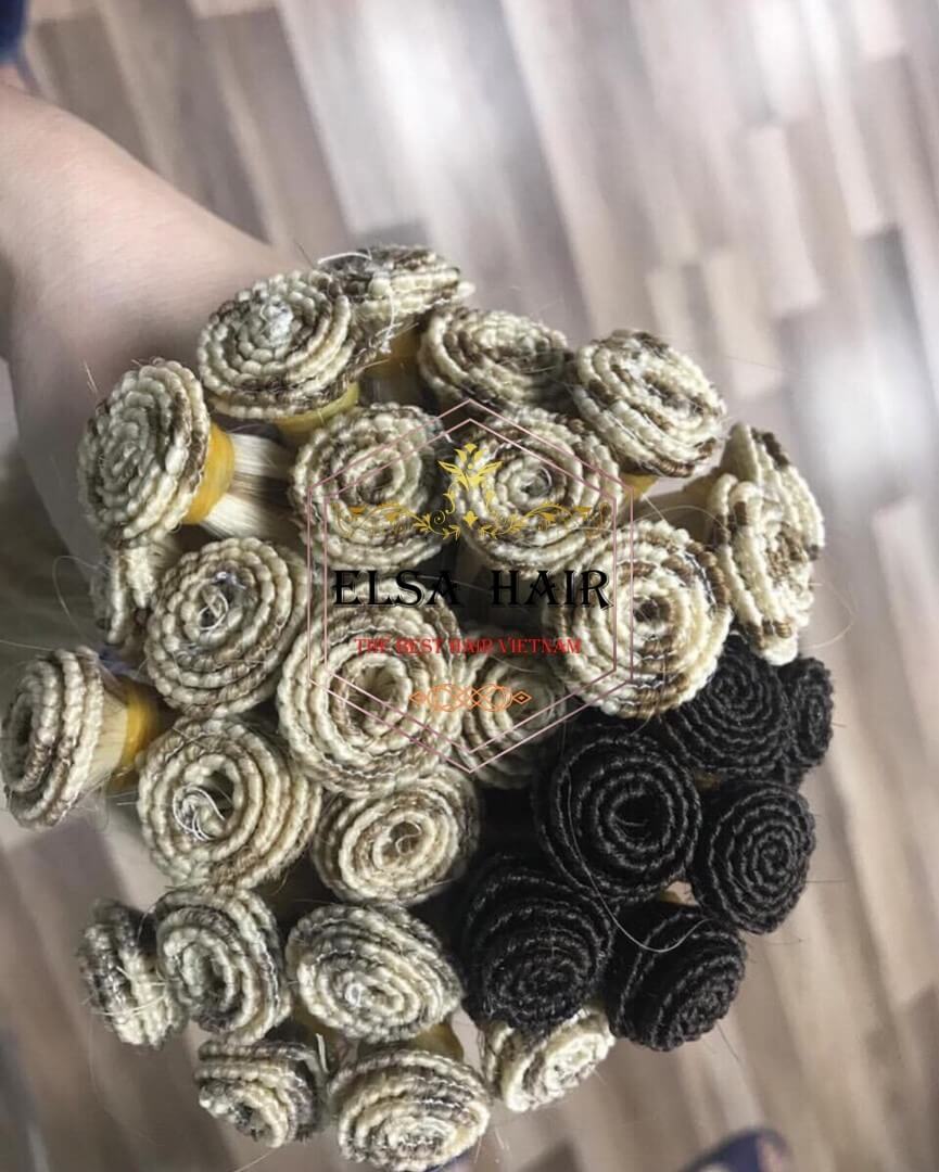 Hand Tied Weft 1 Hand Tied Weft