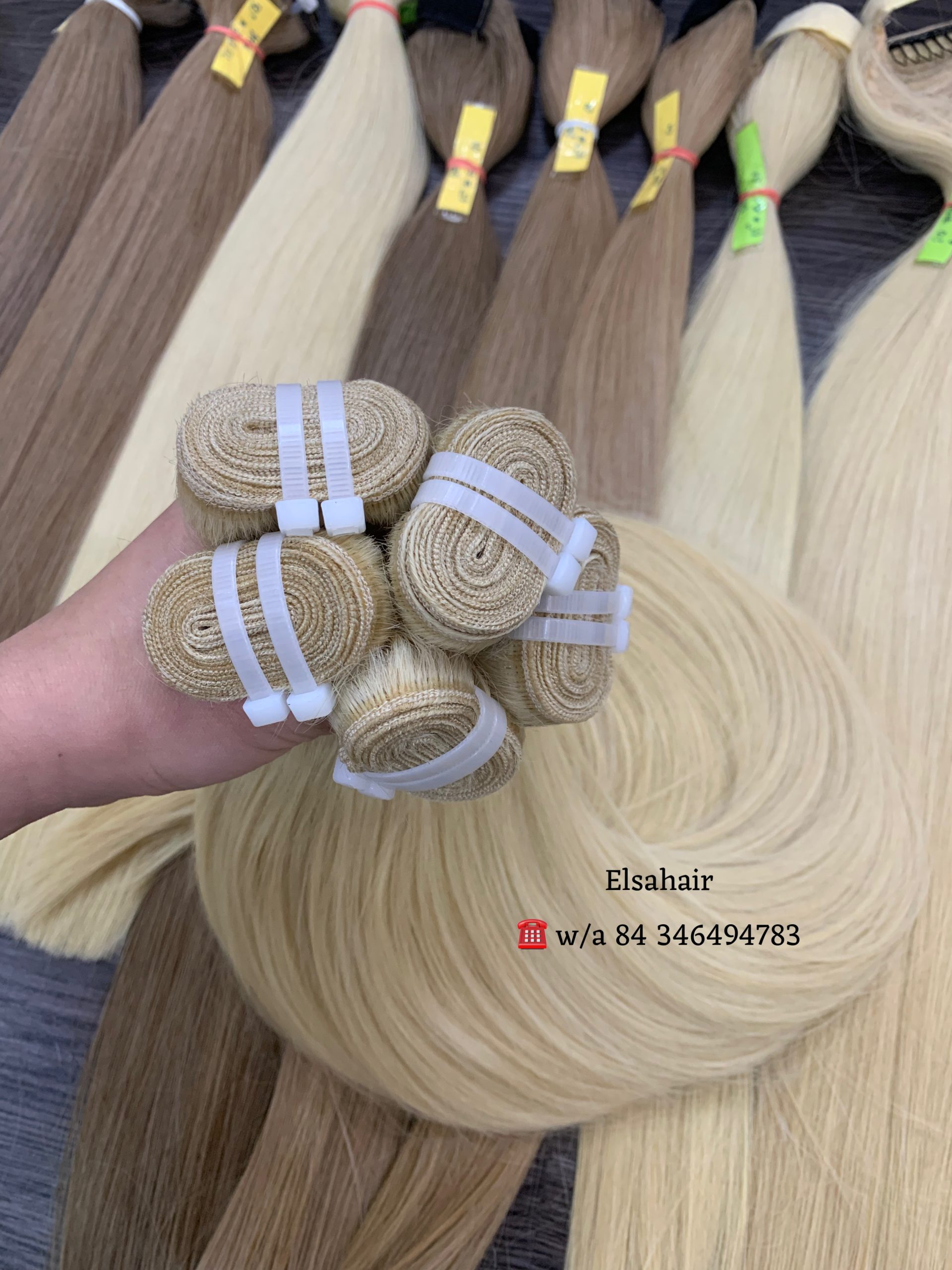 Blonde- Weft hair 1 Blonde- Weft hair